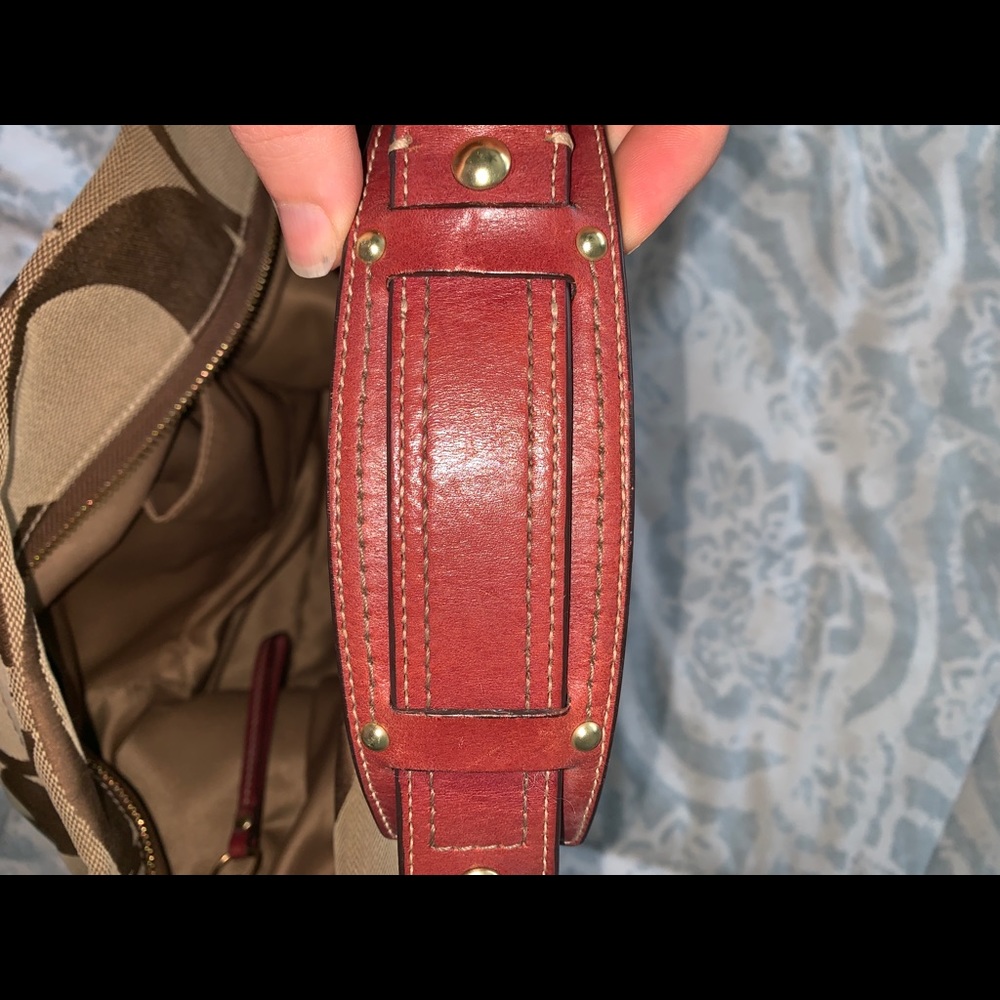 Coach Large Signature Bag - Picture 8 of 8